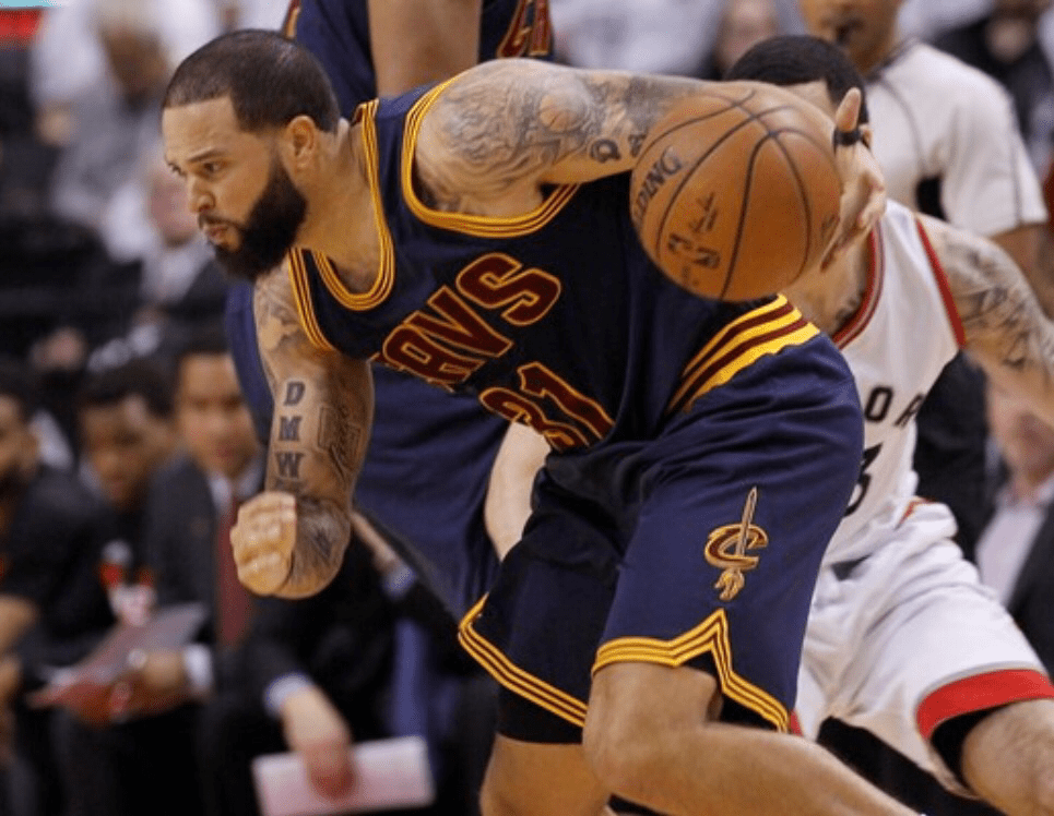 D-Will and Korver finally show up in the&nbsp;Finals