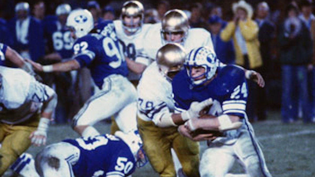 Throwback Thursday: BYU vs Navy Football History – The Hive Sports