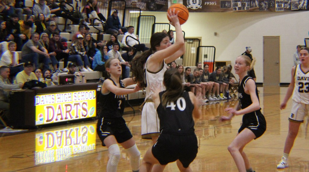 High school girls basketball: Davis Darts sink the Syracuse Titans&nbsp;42-33