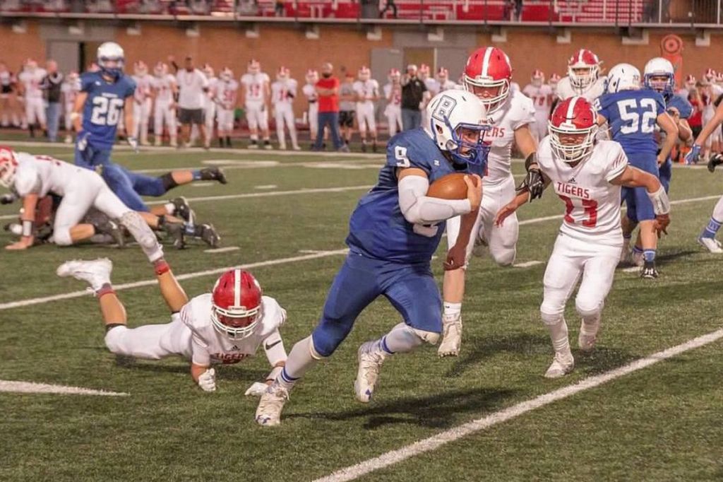 Seniority Rules as battle-tested Beavers trump young Tigers,&nbsp;48-7