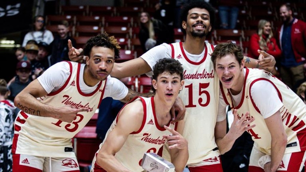 Hot Shooting Night Leads T-Birds to Big&nbsp;Win