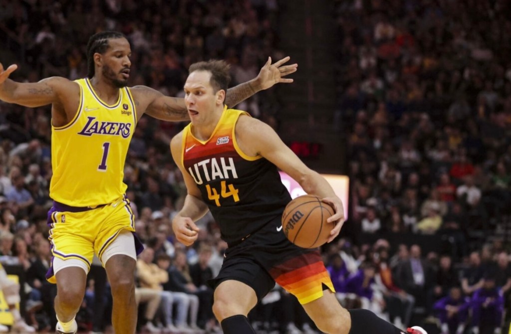 Daily Dribble: Jazz end losing streak by taking down&nbsp;Lakers