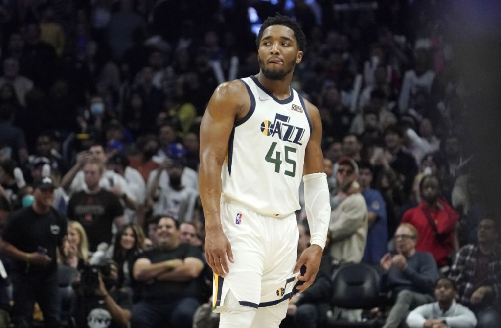 Daily Dribble: History Repeats itself in Jazz vs&nbsp;Clippers