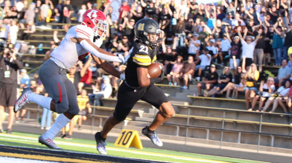 High school football: American Fork Cavemen take down the Roy Royals&nbsp;42-14