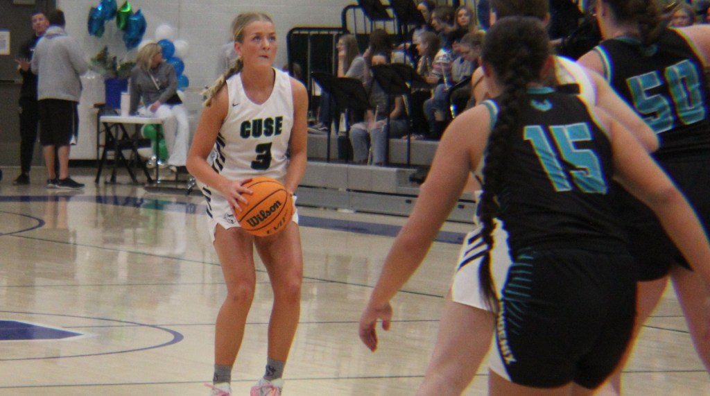 High school girls basketball: Syracuse Titans trio shoot past the Farmington Phoenix in overtime&nbsp;59-50