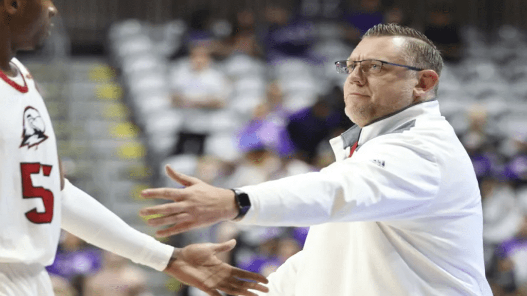 Southern Utah Men’s Basketball Head Coach Todd Simon Leaving For Bowling Green Per Numerous&nbsp;Reports