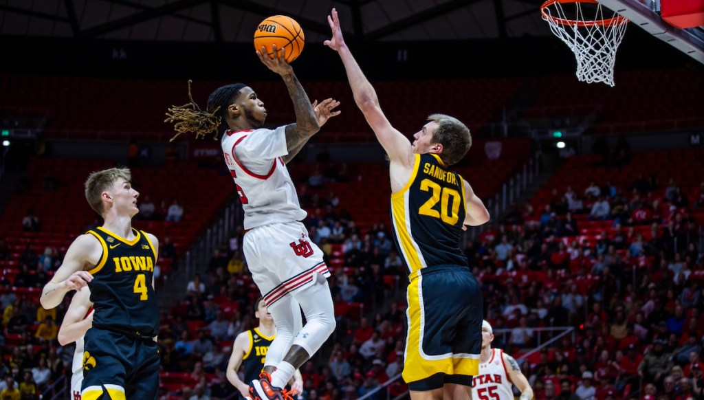 Utes Ready for NIT Semifinals in Indiana after Three Straight&nbsp;Wins