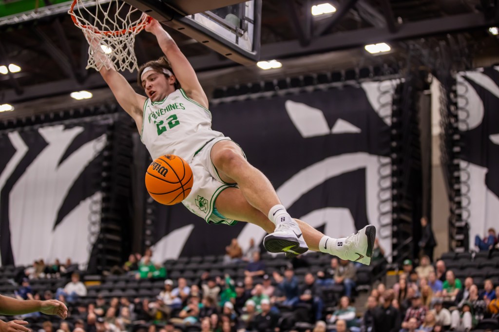 Utah Valley wins Big at Home&nbsp;80-57!