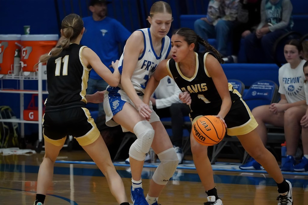 Girls’ basketball: T’Maea Eteuati shines in Davis Darts’ win over Fremont&nbsp;Silverwolves
