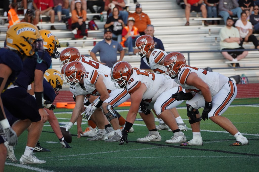 West Field Longhorns dominate the Bonneville Lakers 61-21 in Region&nbsp;5