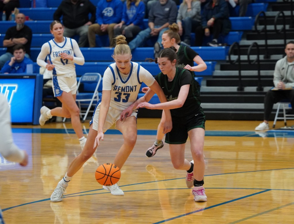 Girls’ basketball: Silverwolves claim Region 5 Championship in thriller, edge Clearfield 41–39