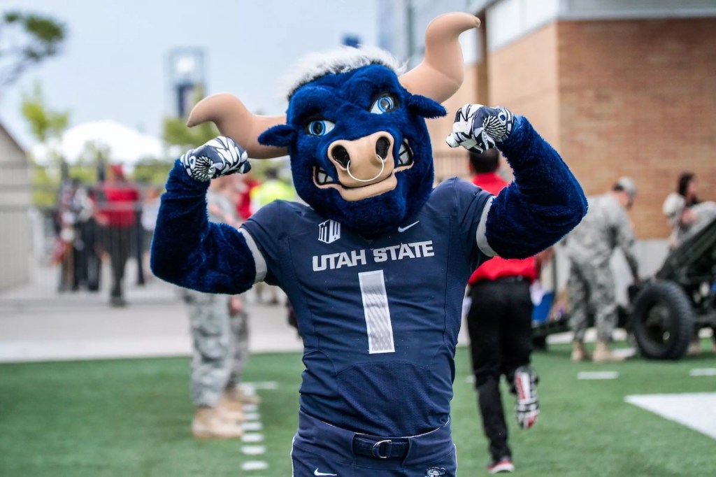 New look PAC-12 Mascot Dundie&nbsp;Awards